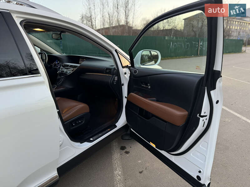 Внедорожник / Кроссовер Lexus RX 2012 в Надворной