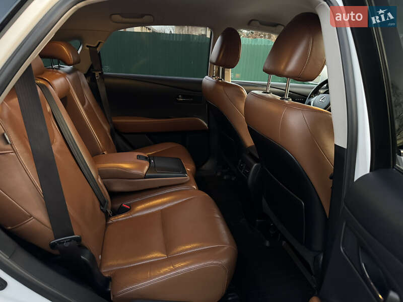 Внедорожник / Кроссовер Lexus RX 2012 в Надворной