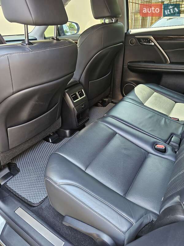 Позашляховик / Кросовер Lexus RX 2017 в Києві