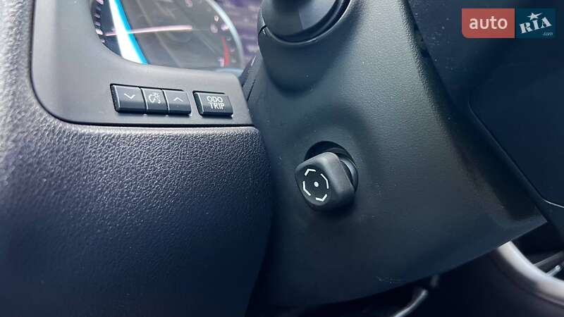 Позашляховик / Кросовер Lexus RX 2016 в Львові