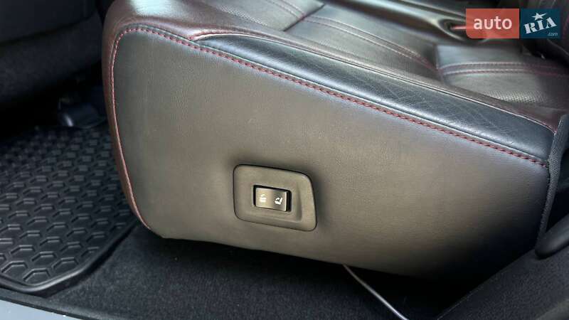 Позашляховик / Кросовер Lexus RX 2016 в Львові