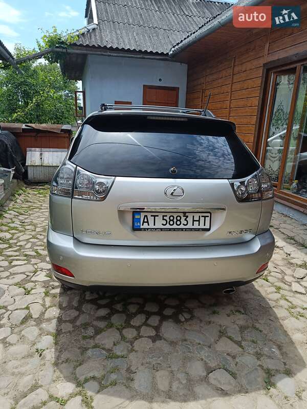 Позашляховик / Кросовер Lexus RX 2005 в Косові