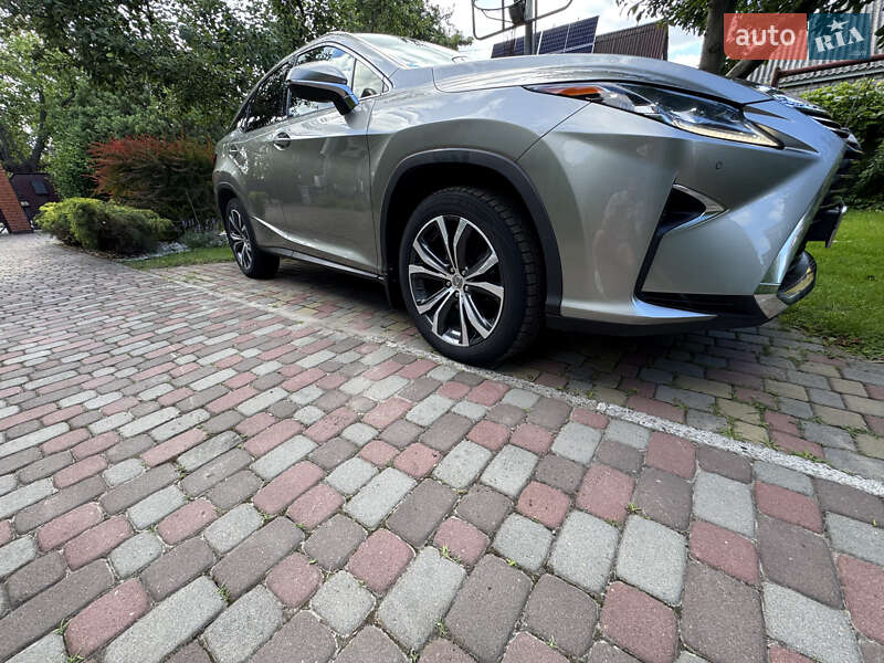 Внедорожник / Кроссовер Lexus RX 2017 в Черкассах