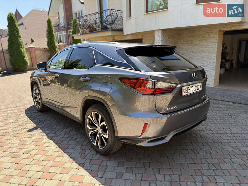 Позашляховик / Кросовер Lexus RX 2018 в Чернівцях