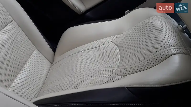 Lexus RX 2016 VIN JTJBAMCA402010713 фото оголошення 22 з 94