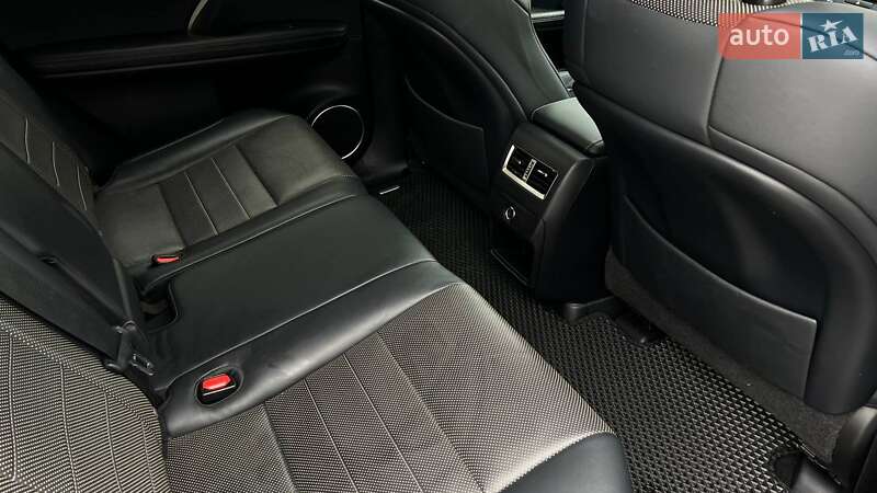 Внедорожник / Кроссовер Lexus RX 2017 в Львове