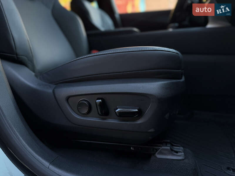 Внедорожник / Кроссовер Lexus RX 2024 в Львове