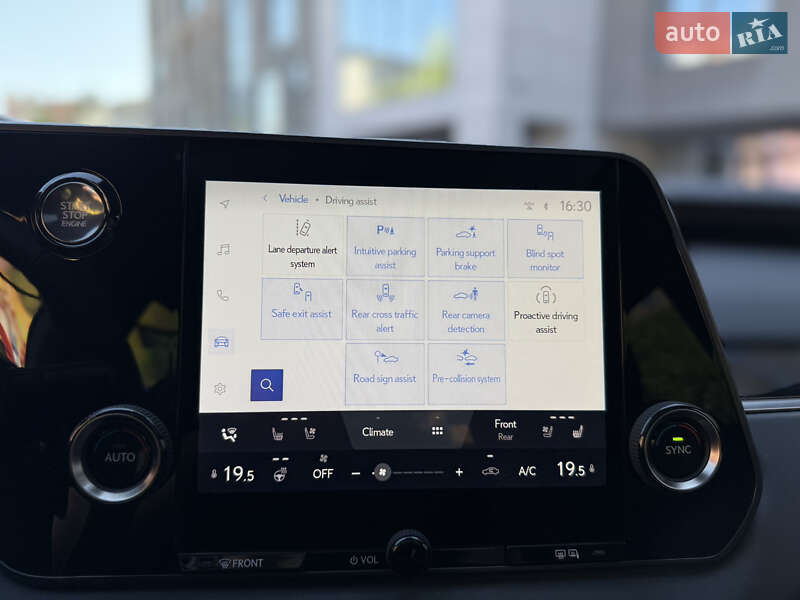 Внедорожник / Кроссовер Lexus RX 2024 в Львове