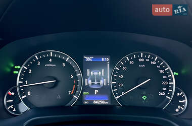 Внедорожник / Кроссовер Lexus RX 2019 в 