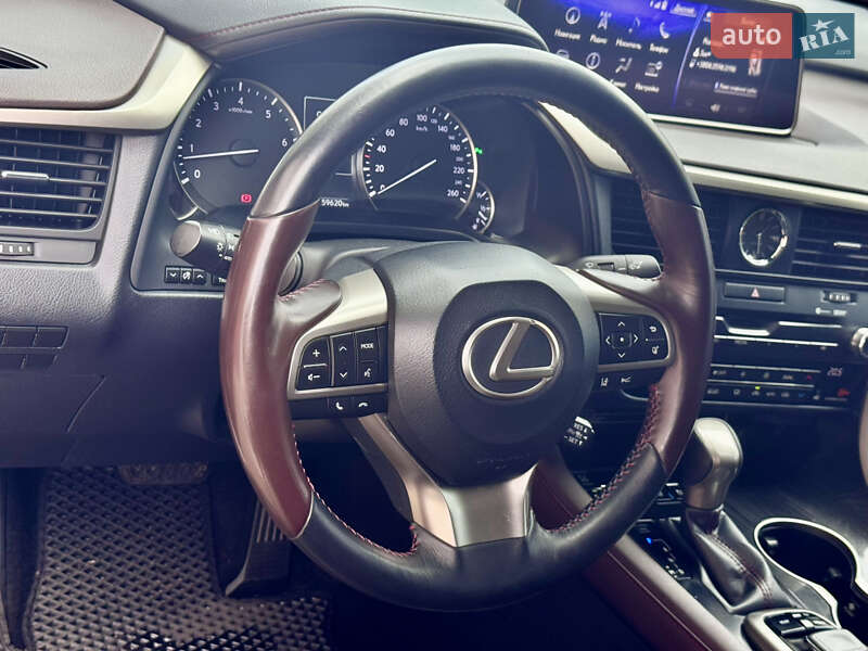 Позашляховик / Кросовер Lexus RX 2018 в Києві