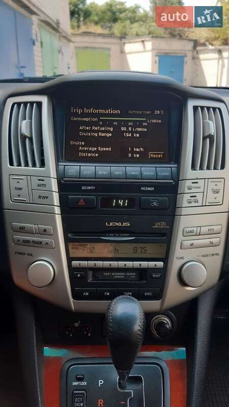 Внедорожник / Кроссовер Lexus RX 2004 в Днепре