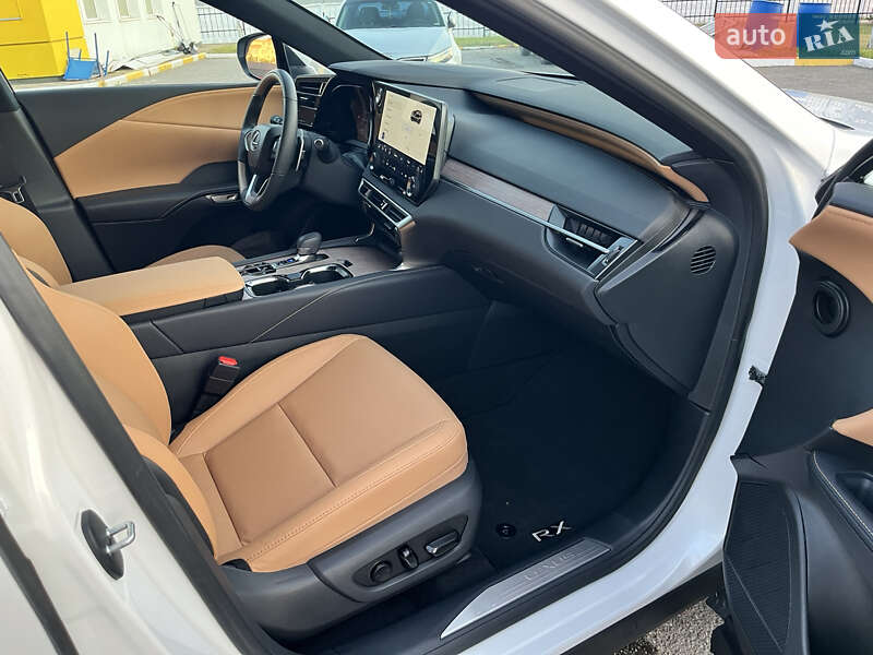 Внедорожник / Кроссовер Lexus RX 2024 в Василькове