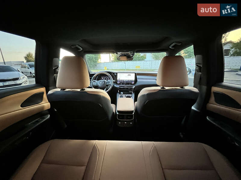 Внедорожник / Кроссовер Lexus RX 2024 в Василькове