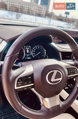Позашляховик / Кросовер Lexus RX 2019 в 