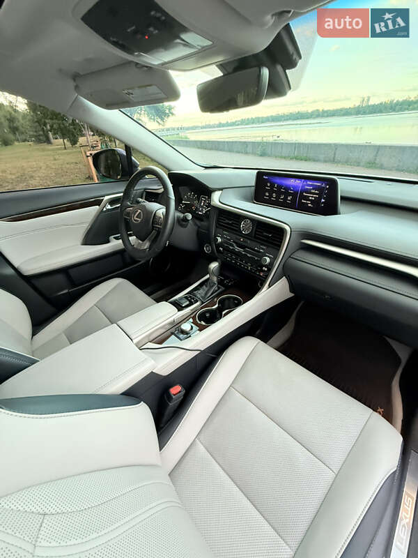 Внедорожник / Кроссовер Lexus RX 2017 в Киеве
