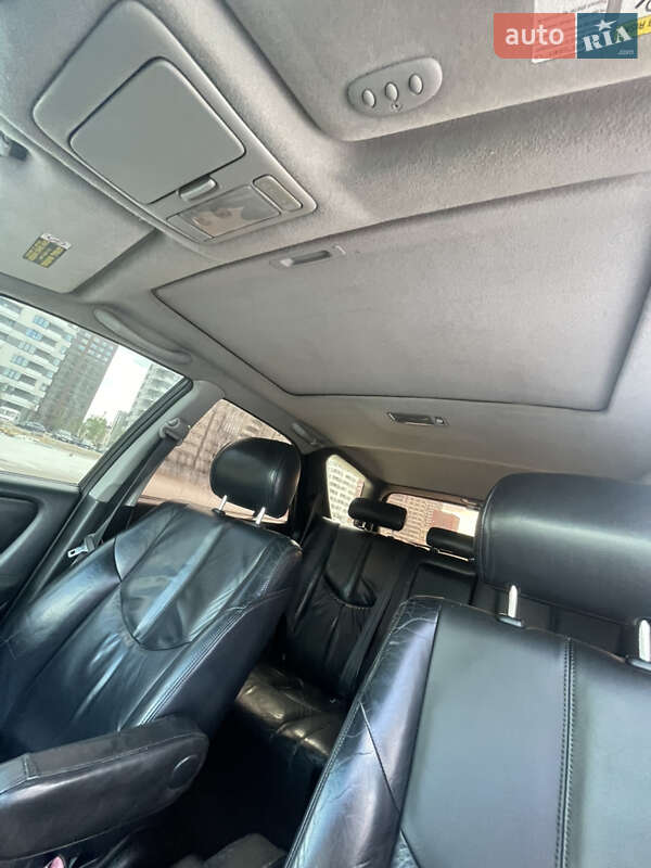 Внедорожник / Кроссовер Lexus RX 2000 в Киеве