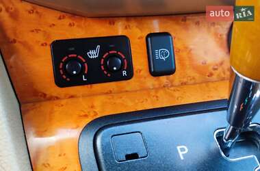 Внедорожник / Кроссовер Lexus RX 2005 в 
