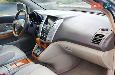 Внедорожник / Кроссовер Lexus RX 2005 в 