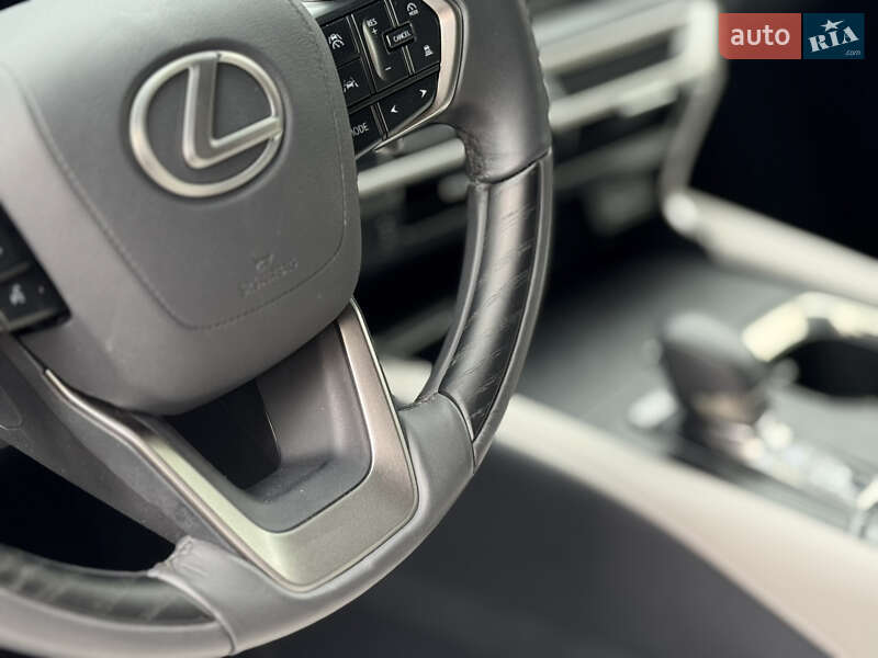 Внедорожник / Кроссовер Lexus RX 2024 в Киеве