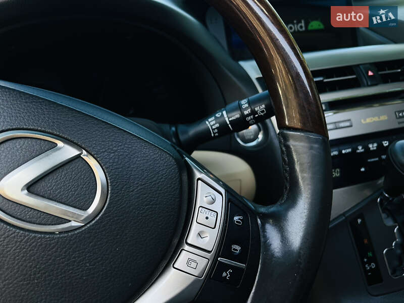 Внедорожник / Кроссовер Lexus RX 2013 в Харькове