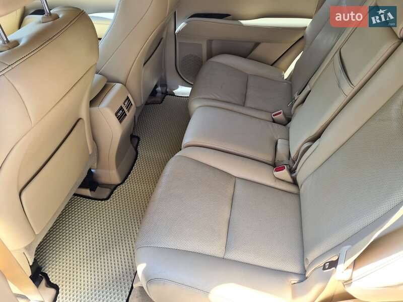 Внедорожник / Кроссовер Lexus RX 2013 в Киеве