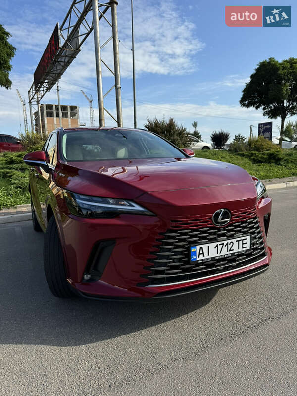 Lexus RX 2023