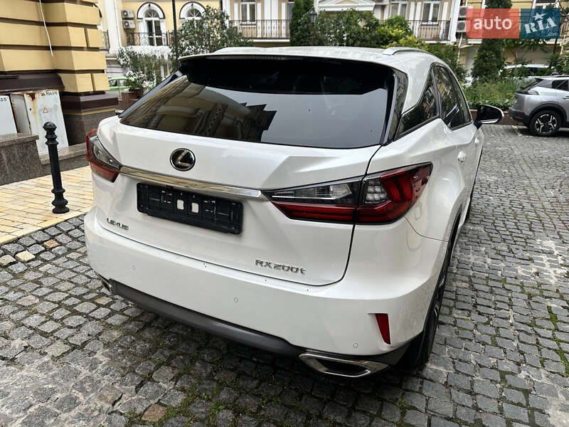 Внедорожник / Кроссовер Lexus RX 2016 в Киеве