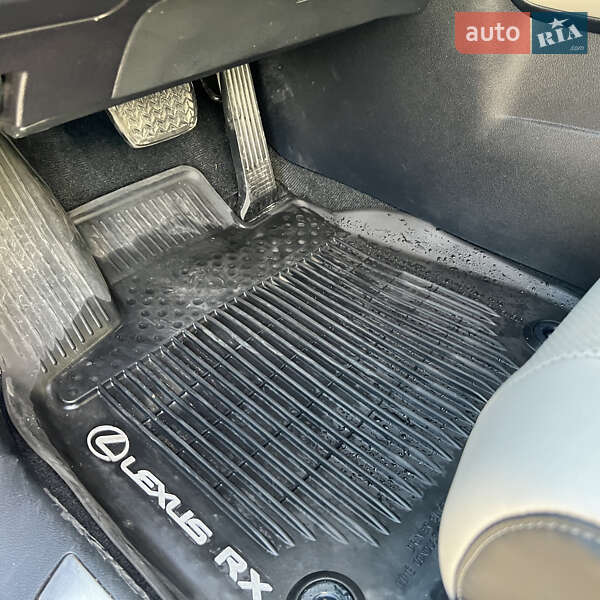 Внедорожник / Кроссовер Lexus RX 2017 в Арцизе