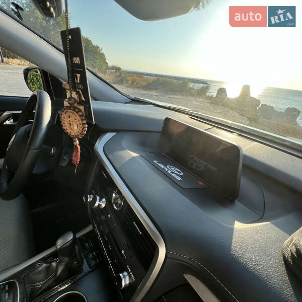 Внедорожник / Кроссовер Lexus RX 2017 в Арцизе