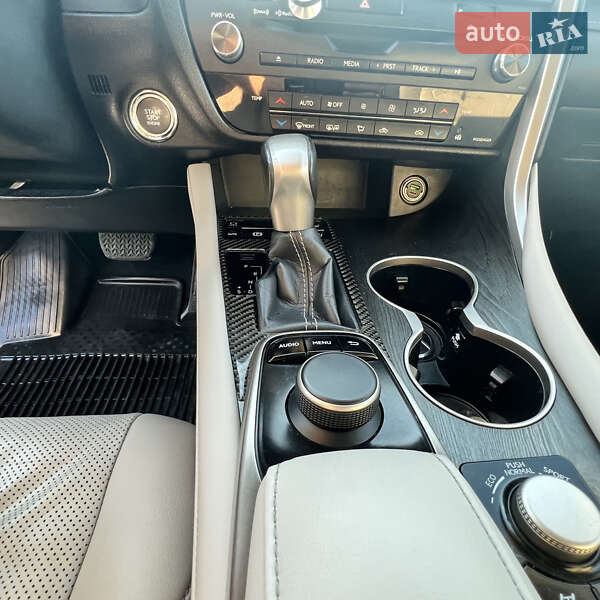 Внедорожник / Кроссовер Lexus RX 2017 в Арцизе