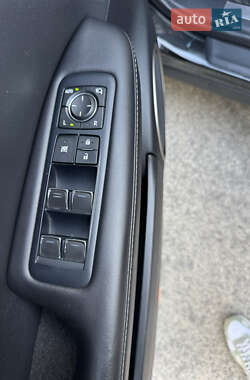 Внедорожник / Кроссовер Lexus RX 2018 в Днепре