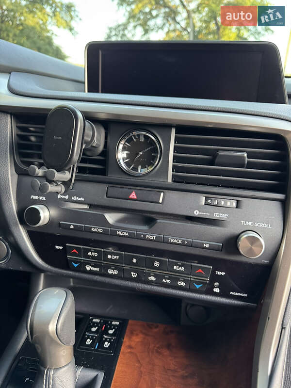 Внедорожник / Кроссовер Lexus RX 2018 в Днепре