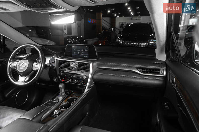 Внедорожник / Кроссовер Lexus RX 2019 в Одессе фото 11 Внедорожник / Кроссовер Lexus RX 2019 в Одессе