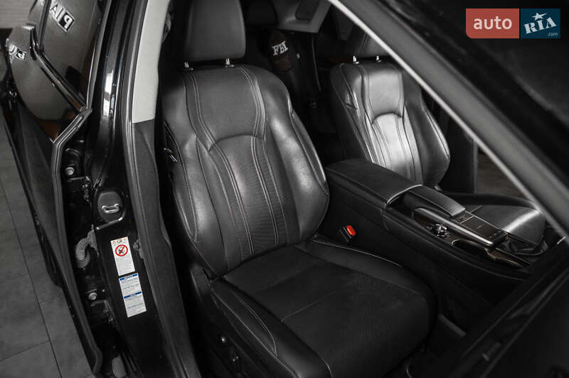 Внедорожник / Кроссовер Lexus RX 2019 в Одессе фото 34 Внедорожник / Кроссовер Lexus RX 2019 в Одессе