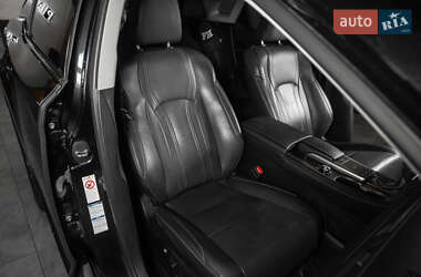Внедорожник / Кроссовер Lexus RX 2019 в 