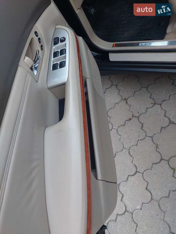 Внедорожник / Кроссовер Lexus RX 2006 в Черкассах