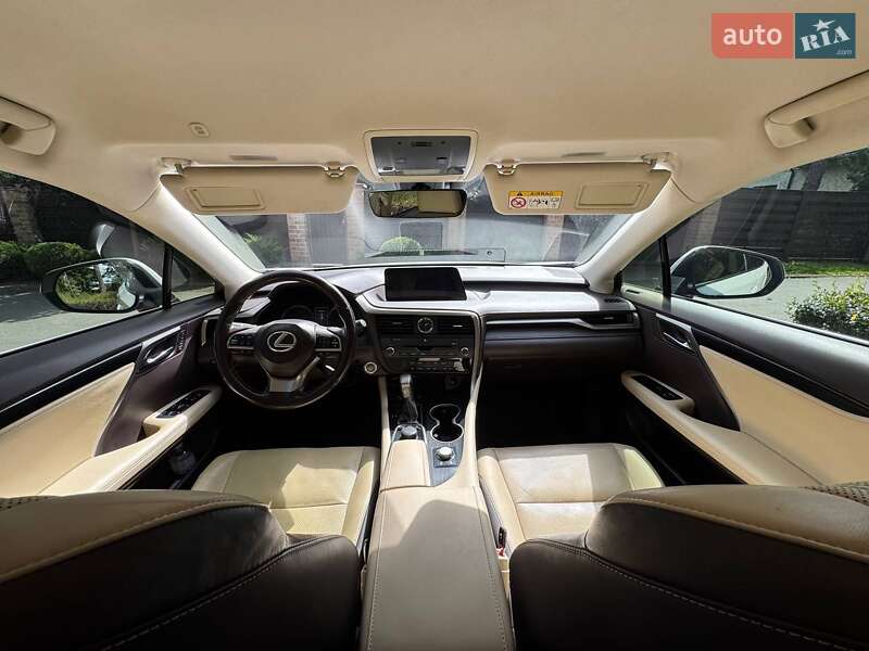 Внедорожник / Кроссовер Lexus RX 2017 в Буче