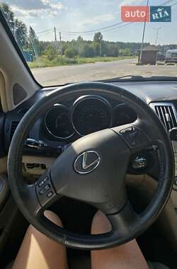 Позашляховик / Кросовер Lexus RX 2006 в 
