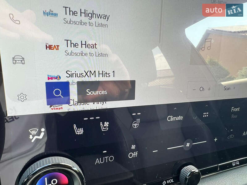 Позашляховик / Кросовер Lexus RX 2023 в Дніпрі фото 47 Позашляховик / Кросовер Lexus RX 2023 в Дніпрі