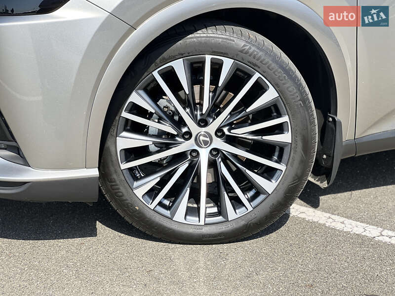 Внедорожник / Кроссовер Lexus RX 2023 в Киеве фото 11 Внедорожник / Кроссовер Lexus RX 2023 в Киеве