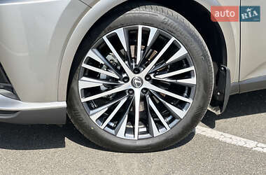 Внедорожник / Кроссовер Lexus RX 2023 в 