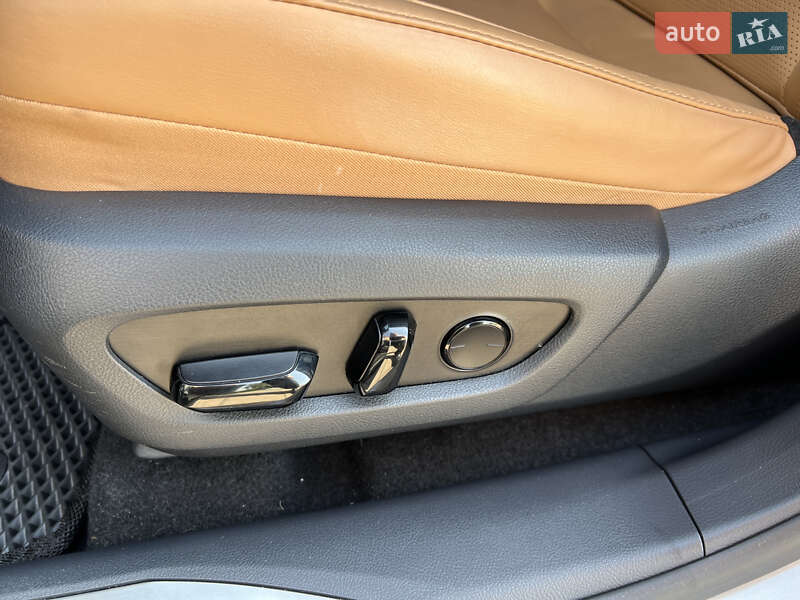 Внедорожник / Кроссовер Lexus RX 2023 в Киеве фото 27 Внедорожник / Кроссовер Lexus RX 2023 в Киеве