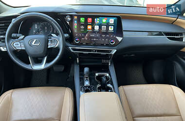 Внедорожник / Кроссовер Lexus RX 2023 в 