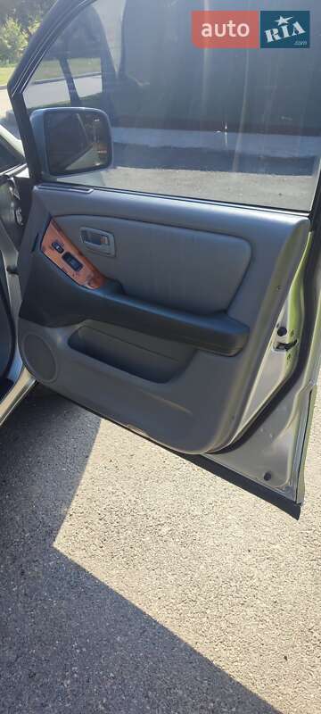 Внедорожник / Кроссовер Lexus RX 1998 в Смеле