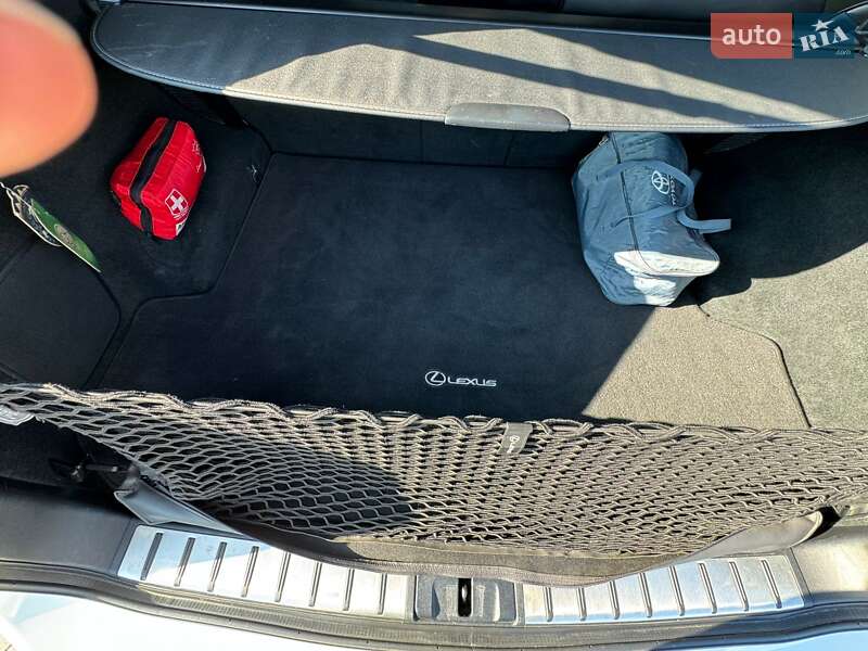 Позашляховик / Кросовер Lexus RX 2017 в Києві
