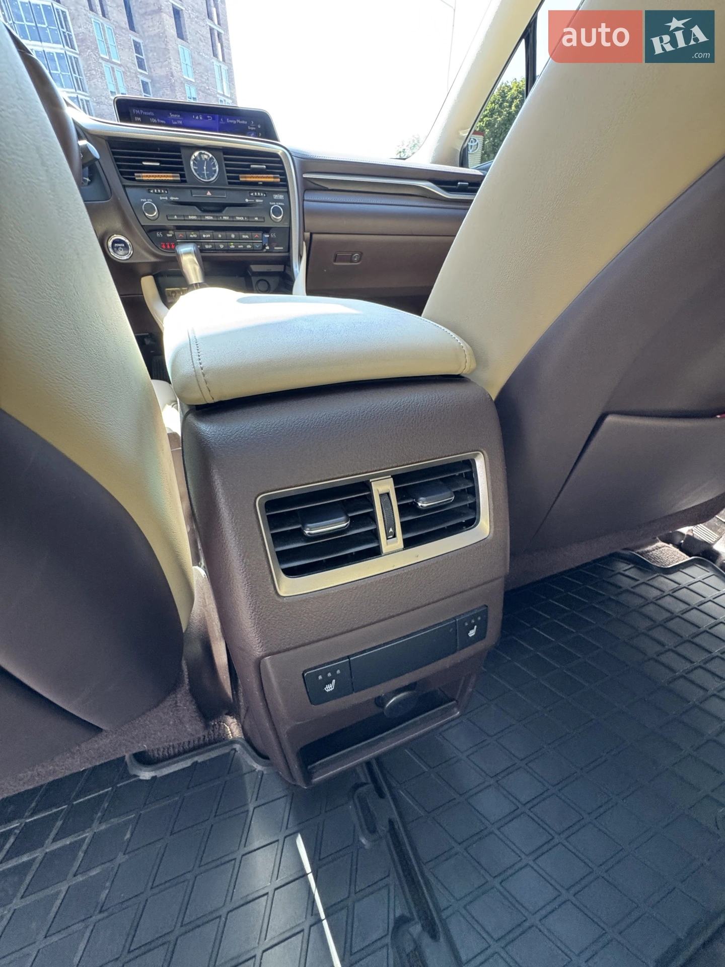 2019 Lexus RX - мініатюра 26