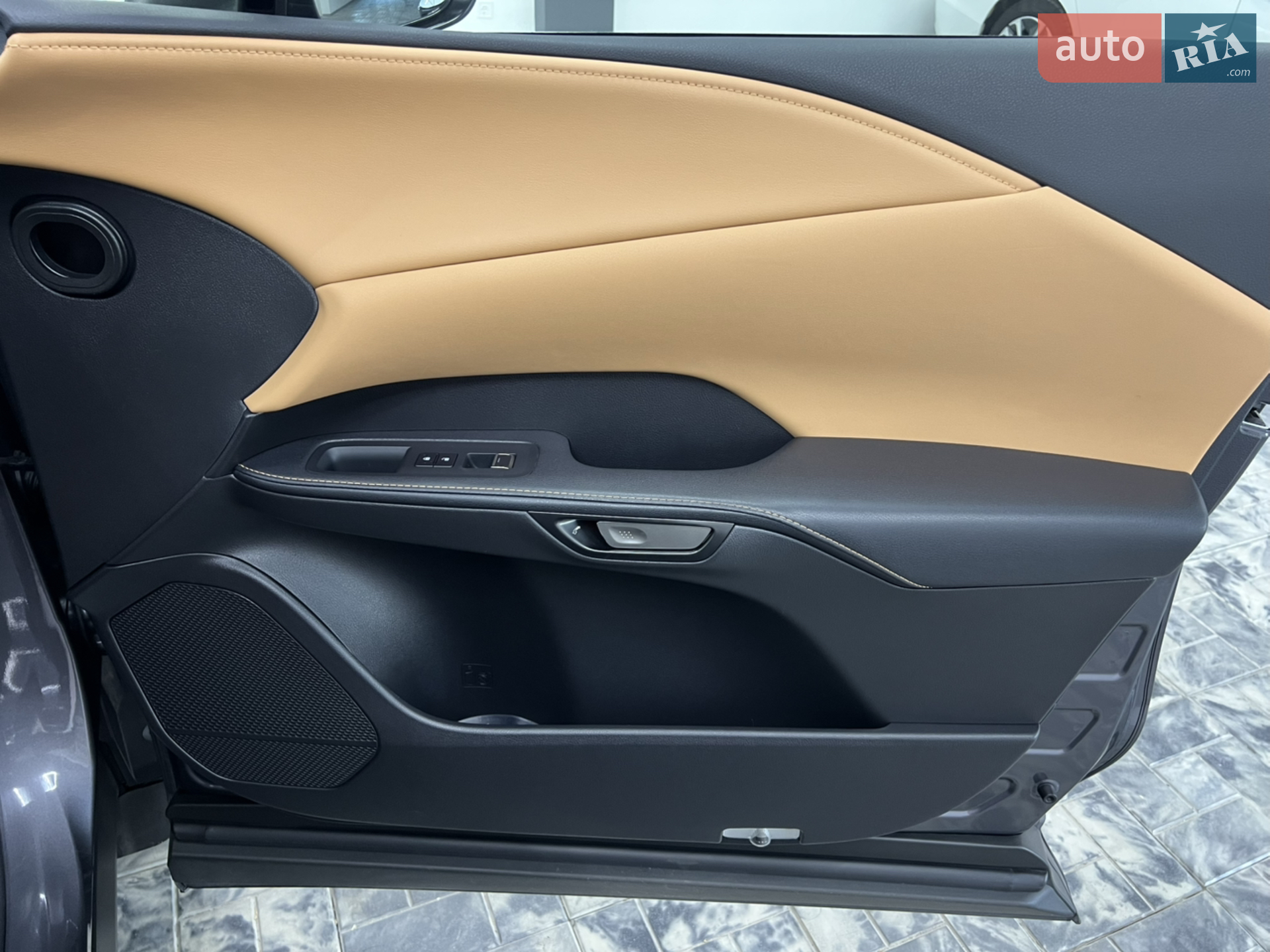 2023 Lexus RX - мініатюра 22