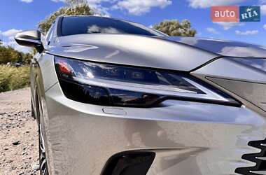 Внедорожник / Кроссовер Lexus RX 2023 в Киеве