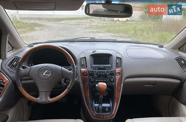 Внедорожник / Кроссовер Lexus RX 2001 в 