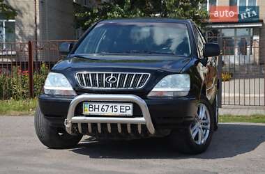 Внедорожник / Кроссовер Lexus RX 2000 в 